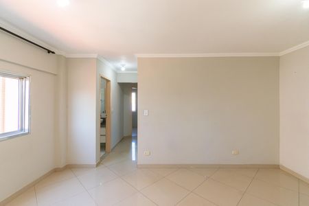 Sala de apartamento para alugar com 3 quartos, 74m² em Vila Antonieta, São Paulo