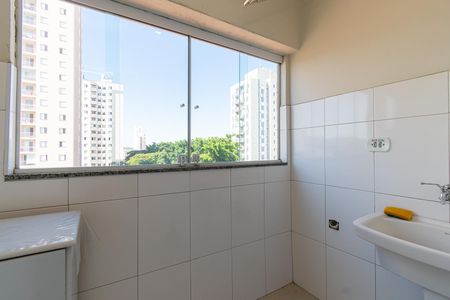 Apartamento à venda com 74m², 3 quartos e 1 vagaÁrea de Serviço