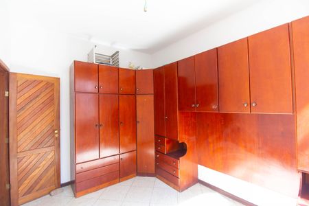 Apartamento para alugar com 65m², 2 quartos e sem vaga