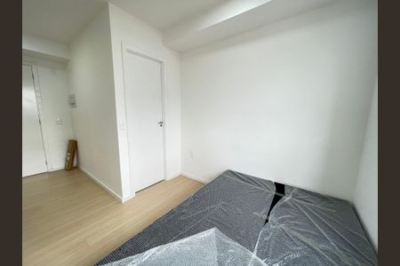 Stúdio/Sala/Quarto de kitnet/studio para alugar com 1 quarto, 17m² em Ferreira, São Paulo