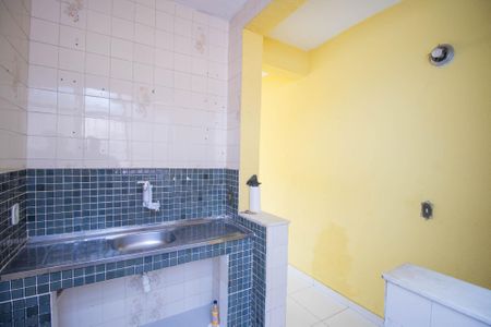 Apartamento para alugar com 40m², 2 quartos e sem vaga Apartamento para alugar com 40m², 2 quartos e sem vagaCozinha e Área de Serviço