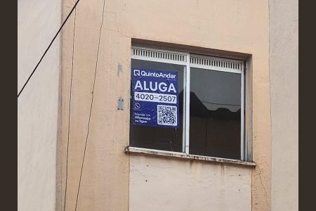 Apartamento para alugar com 40m², 2 quartos e sem vaga Apartamento para alugar com 40m², 2 quartos e sem vagaFachada