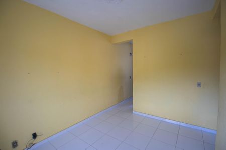 Sala de apartamento para alugar com 2 quartos, 40m² em Vila Lage, São Gonçalo