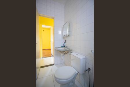 Apartamento para alugar com 40m², 2 quartos e sem vaga Apartamento para alugar com 40m², 2 quartos e sem vagaBanheiro