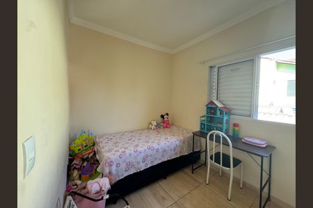 Casa à venda com 140m², 3 quartos e 4 vagasQuarto 2