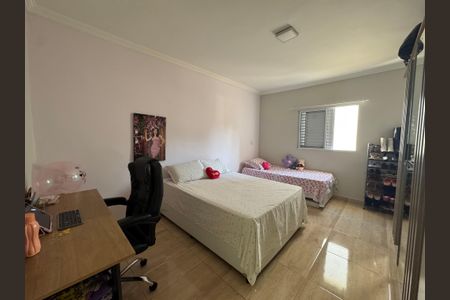 Casa à venda com 140m², 3 quartos e 4 vagasQuarto 3