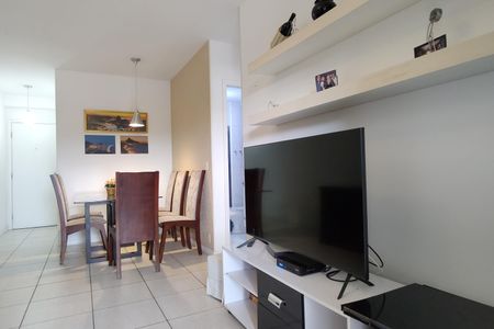 Apartamento para alugar com 63m², 2 quartos e 2 vagas Apartamento para alugar com 63m², 2 quartos e 2 vagasSala