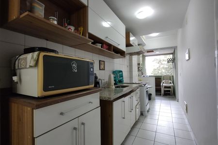 Apartamento para alugar com 63m², 2 quartos e 2 vagas Apartamento para alugar com 63m², 2 quartos e 2 vagasCozinha - Armários