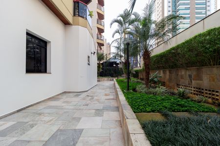 Apartamento à venda com 147m², 3 quartos e 2 vagas Apartamento à venda com 147m², 3 quartos e 2 vagasÁrea comum