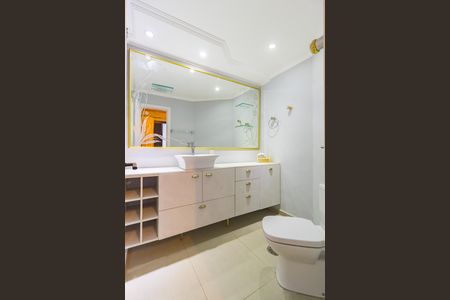 Apartamento à venda com 147m², 3 quartos e 2 vagas Apartamento à venda com 147m², 3 quartos e 2 vagasBanheiro - Suíte 3