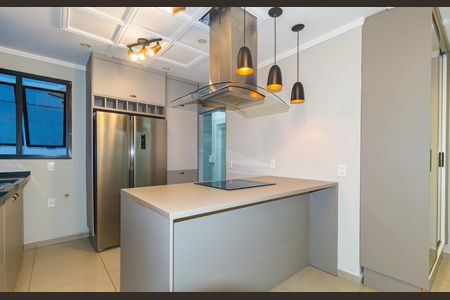 Apartamento à venda com 147m², 3 quartos e 2 vagas Apartamento à venda com 147m², 3 quartos e 2 vagasCozinha
