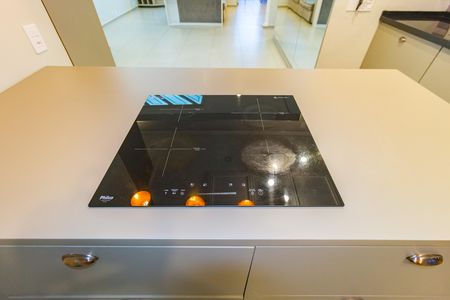 Apartamento à venda com 147m², 3 quartos e 2 vagas Apartamento à venda com 147m², 3 quartos e 2 vagasDetalhe - Cozinha