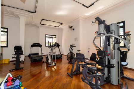 Apartamento à venda com 147m², 3 quartos e 2 vagas Apartamento à venda com 147m², 3 quartos e 2 vagasAcademia