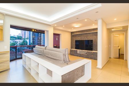 Apartamento à venda com 147m², 3 quartos e 2 vagas Apartamento à venda com 147m², 3 quartos e 2 vagasSala de Estar