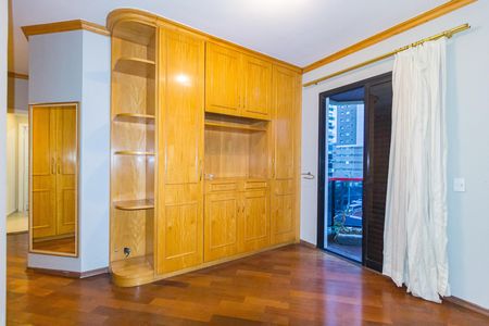 Apartamento à venda com 147m², 3 quartos e 2 vagas Apartamento à venda com 147m², 3 quartos e 2 vagasSuíte 3