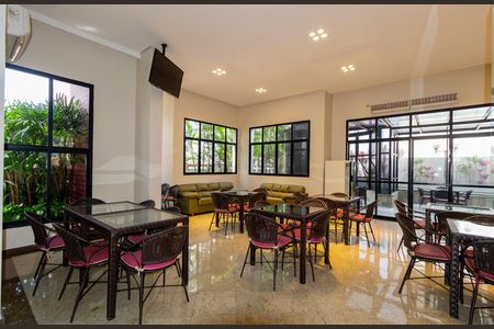 Apartamento à venda com 147m², 3 quartos e 2 vagas Apartamento à venda com 147m², 3 quartos e 2 vagasSalão de Festas