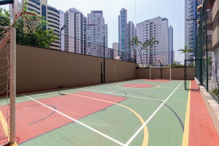 Apartamento à venda com 147m², 3 quartos e 2 vagas Apartamento à venda com 147m², 3 quartos e 2 vagasQuadra