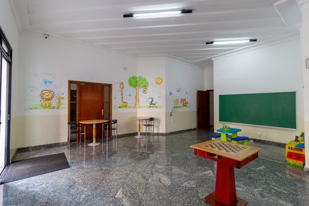 Apartamento à venda com 147m², 3 quartos e 2 vagas Apartamento à venda com 147m², 3 quartos e 2 vagasBrinquedoteca