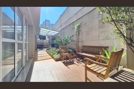 Apartamento à venda com 104m², 2 quartos e 1 vagaÁrea comum