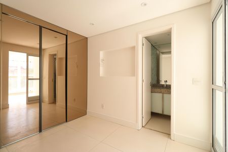 Apartamento à venda com 104m², 2 quartos e 1 vagaSuíte 2
