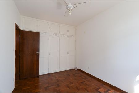 Apartamento para alugar com 76m², 3 quartos e 1 vagaSuíte