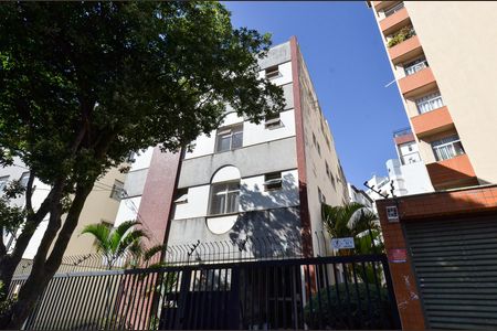 Apartamento para alugar com 76m², 3 quartos e 1 vagaFachada