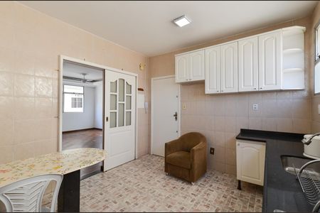 Apartamento para alugar com 76m², 3 quartos e 1 vagaCozinha