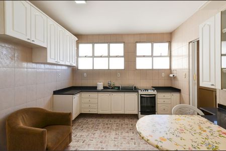 Apartamento para alugar com 76m², 3 quartos e 1 vagaCozinha