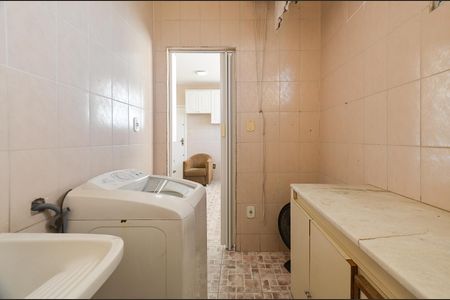 Apartamento para alugar com 76m², 3 quartos e 1 vagaÁrea de Serviço
