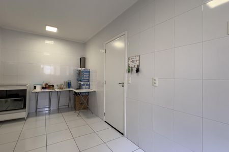 Apartamento à venda com 154m², 3 quartos e 3 vagas Apartamento à venda com 154m², 3 quartos e 3 vagasCozinha