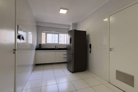 Apartamento à venda com 154m², 3 quartos e 3 vagas Apartamento à venda com 154m², 3 quartos e 3 vagasCozinha