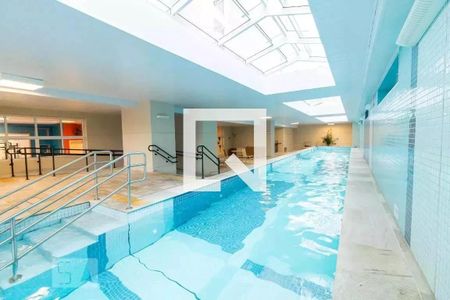 Apartamento à venda com 154m², 3 quartos e 3 vagas Apartamento à venda com 154m², 3 quartos e 3 vagasPiscina Coberta