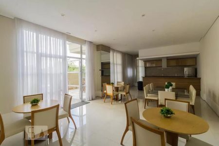 Apartamento à venda com 154m², 3 quartos e 3 vagas Apartamento à venda com 154m², 3 quartos e 3 vagasSalão de Festas