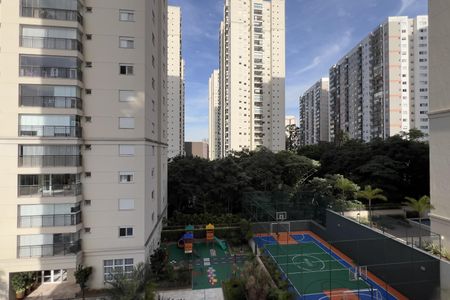 Apartamento à venda com 154m², 3 quartos e 3 vagas Apartamento à venda com 154m², 3 quartos e 3 vagasVista da Suíte 2