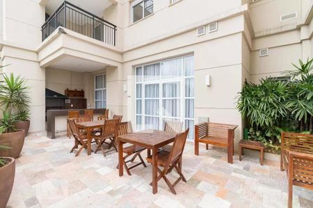 Apartamento à venda com 154m², 3 quartos e 3 vagas Apartamento à venda com 154m², 3 quartos e 3 vagasChurrasqueira