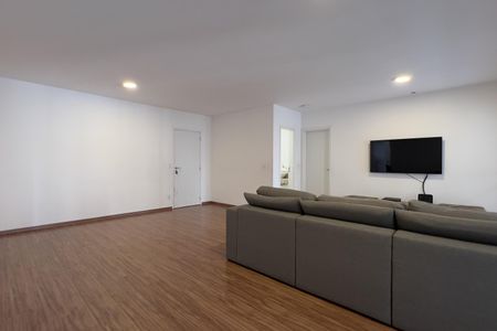 Apartamento à venda com 154m², 3 quartos e 3 vagas Apartamento à venda com 154m², 3 quartos e 3 vagasSala
