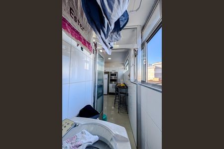 Apartamento à venda com 70m², 2 quartos e 1 vaga Apartamento à venda com 70m², 2 quartos e 1 vagaÁrea de Serviço