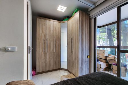 Apartamento à venda com 88m², 3 quartos e 1 vaga Apartamento à venda com 88m², 3 quartos e 1 vagaSuíte