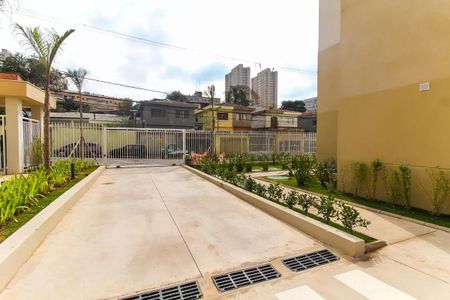 Casa de condomínio para alugar com 32m², 2 quartos e sem vaga Casa de condomínio para alugar com 32m², 2 quartos e sem vagaEntrada