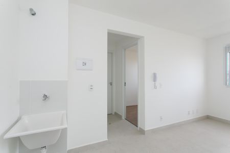 Casa de condomínio para alugar com 32m², 2 quartos e sem vaga Casa de condomínio para alugar com 32m², 2 quartos e sem vagaSala / Cozinha