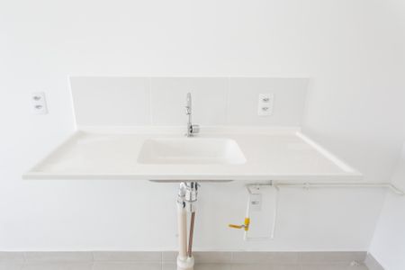 Casa de condomínio para alugar com 32m², 2 quartos e sem vaga Casa de condomínio para alugar com 32m², 2 quartos e sem vagaSala / Cozinha / Pia