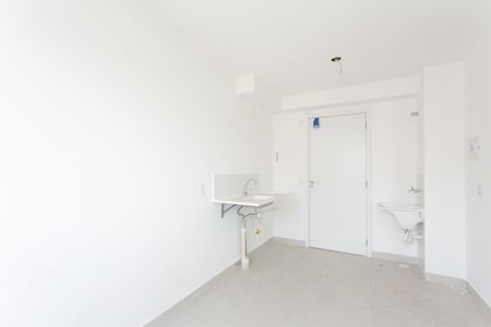 Casa de condomínio para alugar com 32m², 2 quartos e sem vaga Casa de condomínio para alugar com 32m², 2 quartos e sem vagaSala / Cozinha