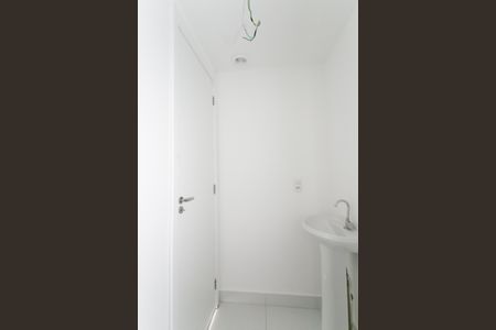 Casa de condomínio para alugar com 32m², 2 quartos e sem vaga Casa de condomínio para alugar com 32m², 2 quartos e sem vagaBanheiro