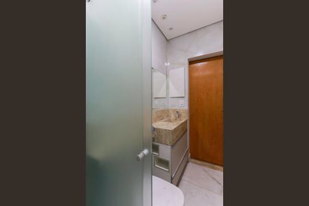 Casa para alugar com 68m², 3 quartos e 1 vagaBanheiro
