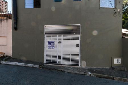 Casa para alugar com 68m², 3 quartos e 1 vagaFachada + plaquinha