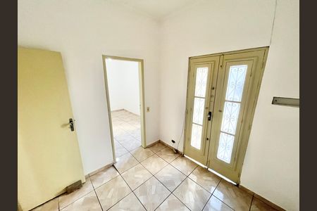 Apartamento à venda com 92m², 3 quartos e 2 vagas Apartamento à venda com 92m², 3 quartos e 2 vagasEntrada