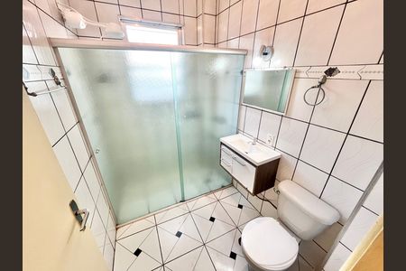 Apartamento à venda com 92m², 3 quartos e 2 vagas Apartamento à venda com 92m², 3 quartos e 2 vagasBanheiro da Suíte