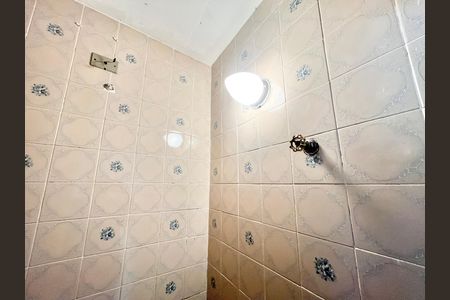 Apartamento à venda com 92m², 3 quartos e 2 vagas Apartamento à venda com 92m², 3 quartos e 2 vagasBanheiro da Garagem