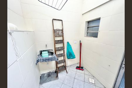 Apartamento à venda com 92m², 3 quartos e 2 vagas Apartamento à venda com 92m², 3 quartos e 2 vagasÁrea de Serviço