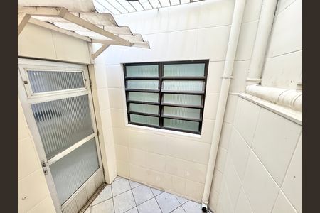 Apartamento à venda com 92m², 3 quartos e 2 vagas Apartamento à venda com 92m², 3 quartos e 2 vagasÁrea de Serviço